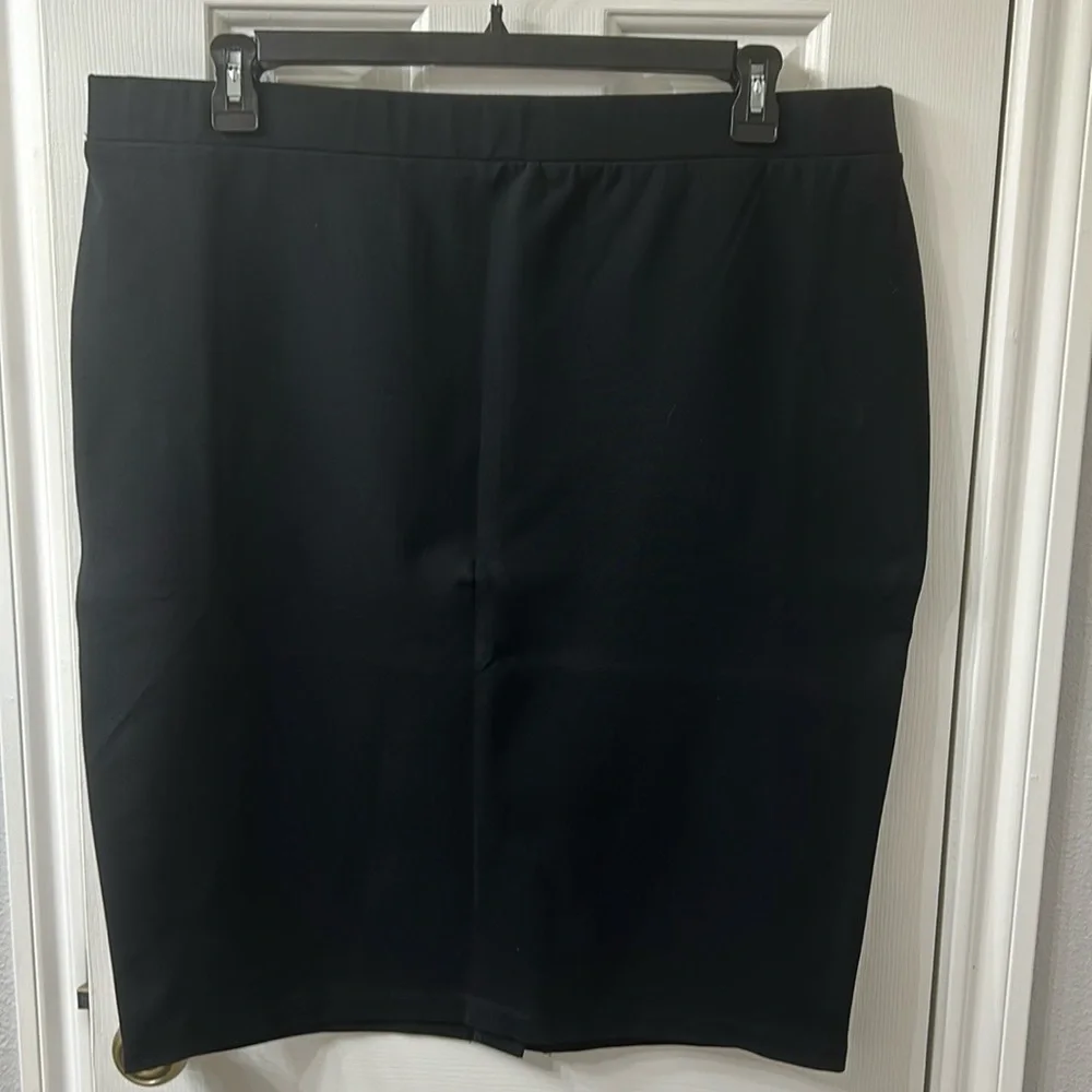 Women’s pull on pointe midi pencil skirt black size 1X - Picture 4 of 7